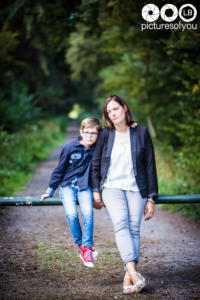 Lifestyle famille par photographe Laurent Bossaert studio Pictures of You - Nord Pas de Calais - Julie-Sébastien-Timoté-Soline-23