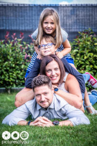 Lifestyle famille par photographe Laurent Bossaert studio Pictures of You - Nord Pas de Calais - Julie-Sébastien-Timoté-Soline-31