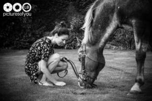 Clotilde et ses chevaux - Photos lifestyle par Laurent Bossaert - Pictures of You-1