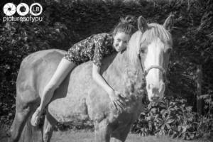 Clotilde et ses chevaux - Photos lifestyle par Laurent Bossaert - Pictures of You-17