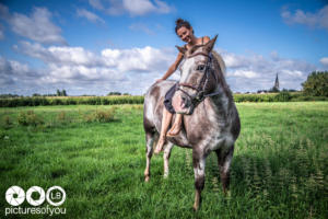Clotilde et ses chevaux - Photos lifestyle par Laurent Bossaert - Pictures of You-22
