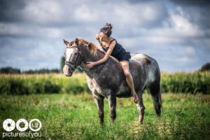 Clotilde et ses chevaux - Photos lifestyle par Laurent Bossaert - Pictures of You-26