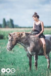 Clotilde et ses chevaux - Photos lifestyle par Laurent Bossaert - Pictures of You-27