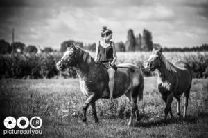 Clotilde et ses chevaux - Photos lifestyle par Laurent Bossaert - Pictures of You-29