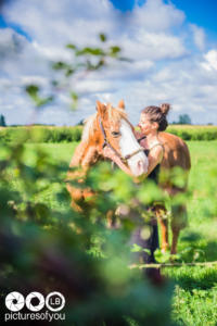Clotilde et ses chevaux - Photos lifestyle par Laurent Bossaert - Pictures of You-30