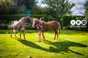 Clotilde et ses chevaux - Photos lifestyle par Laurent Bossaert - Pictures of You-7